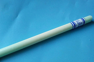 白色玻璃棒